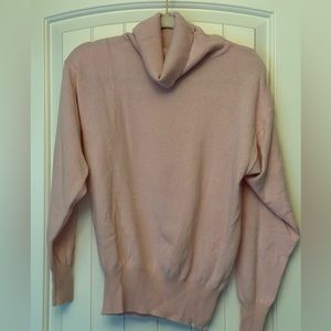 Pale Pink Cashmere Sweater Medium